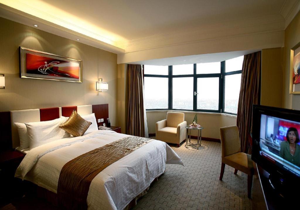 Qingdao Blue Horizon Hotel Licang Luaran gambar