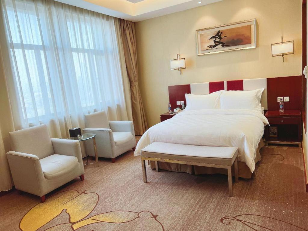 Qingdao Blue Horizon Hotel Licang Luaran gambar