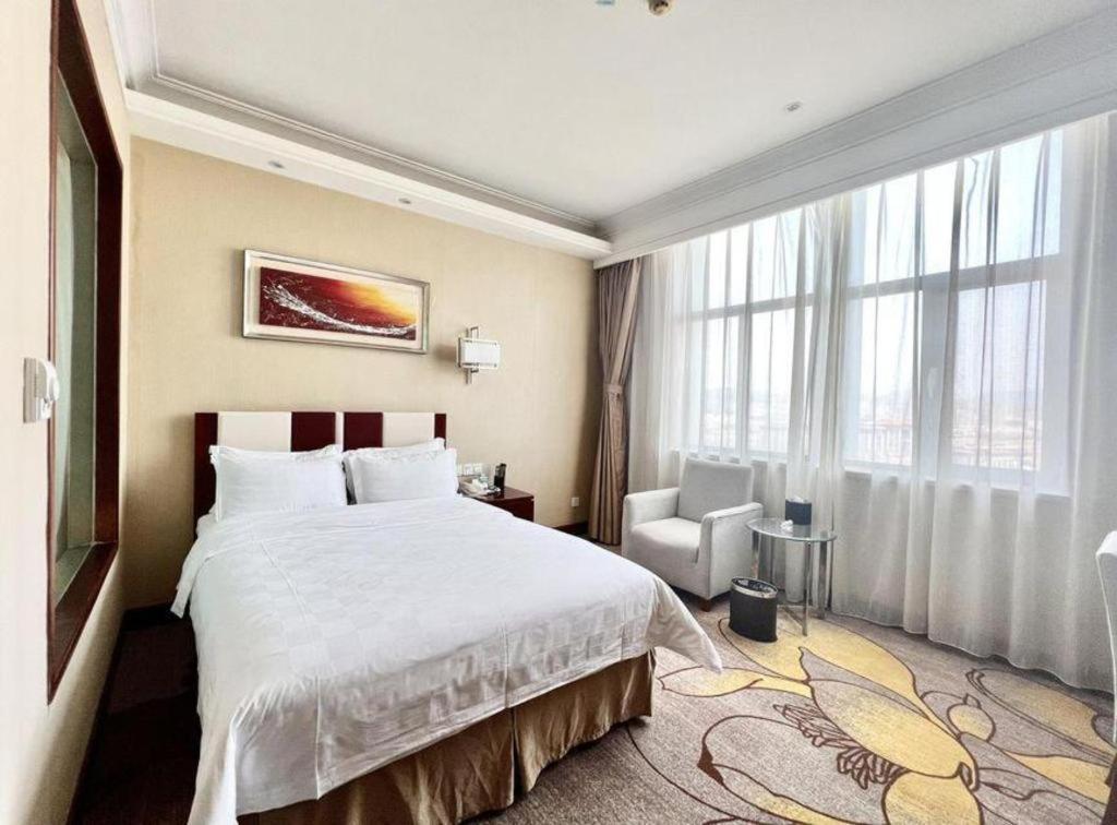 Qingdao Blue Horizon Hotel Licang Luaran gambar
