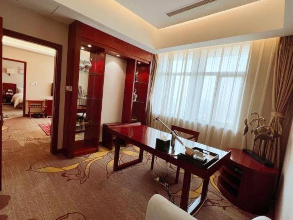 Qingdao Blue Horizon Hotel Licang Luaran gambar