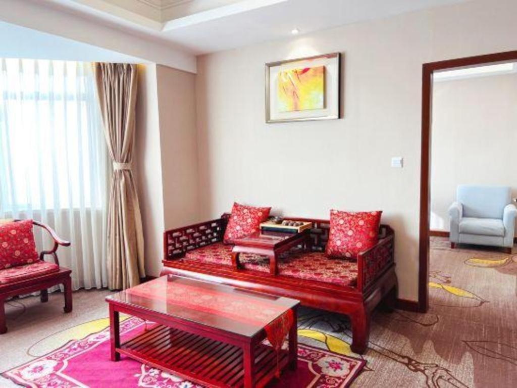 Qingdao Blue Horizon Hotel Licang Luaran gambar